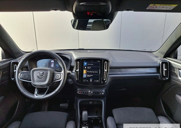 Volvo XC 40 cena 203000 przebieg: 20700, rok produkcji 2022 z Brzostek małe 436